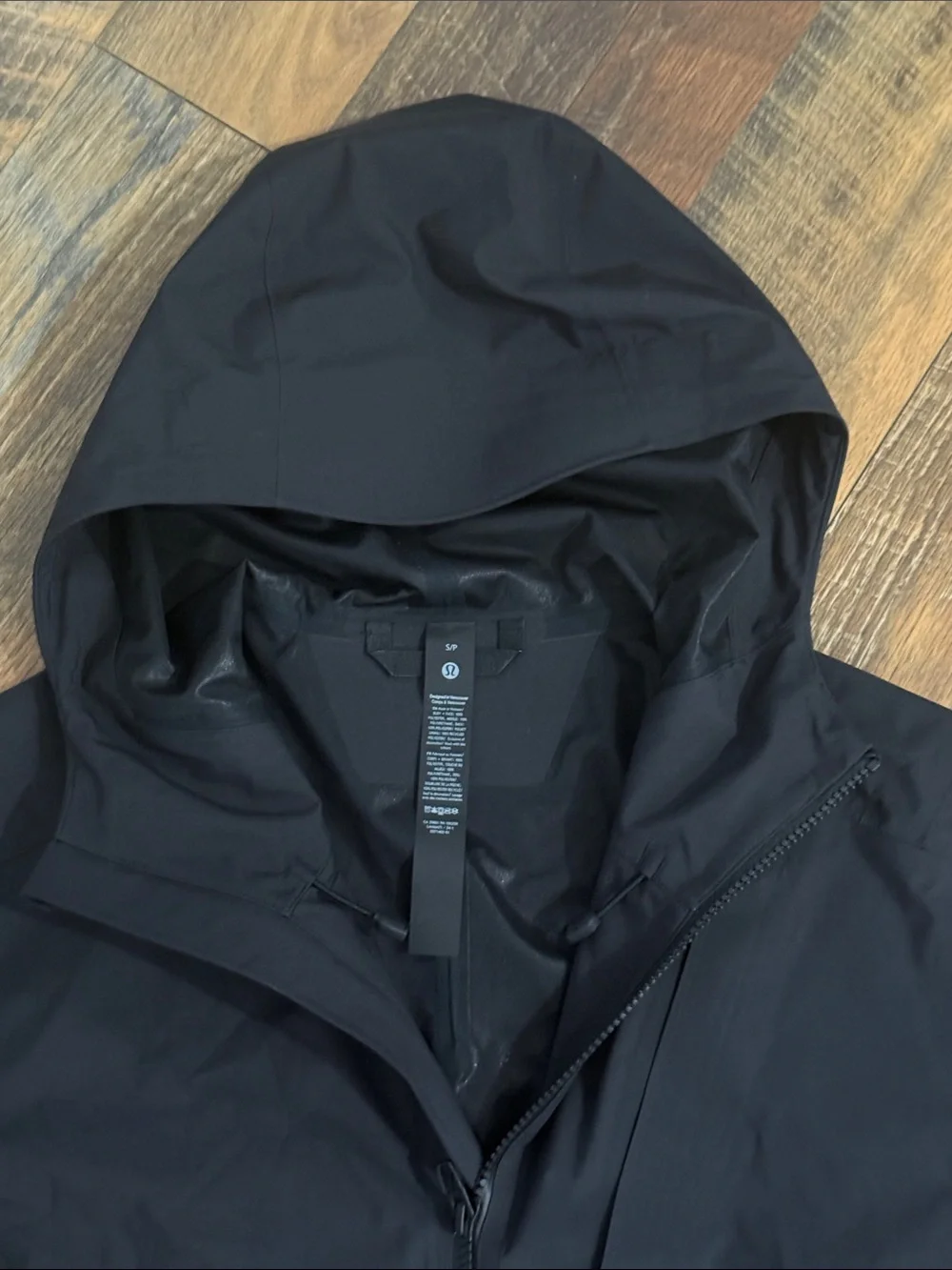 Lululemon Waterproof Full-Zip Rain Jacket Black S NWT Seam-Sealed Hooded Shell